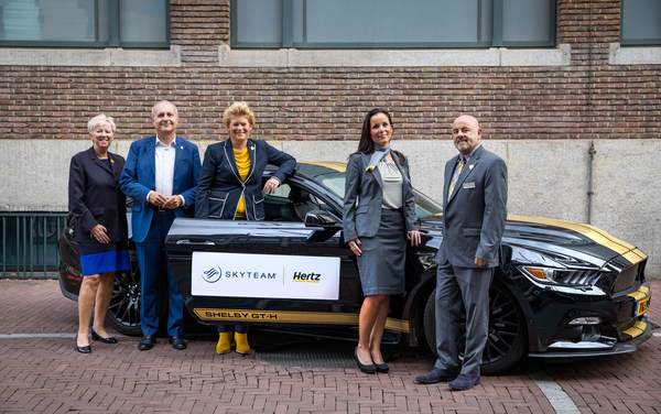Hertz partners with SkyTeam airline alliance to drive car rental benefits for Frequent Flyers in first-of-a-kind tie-up
– Hertz becomes the first non-air affiliate of SkyTeam, the world’s leading airline alliance
– SkyTeam passengers to enjoy car rental benefits and earn frequent flyer miles when renting with Hertz